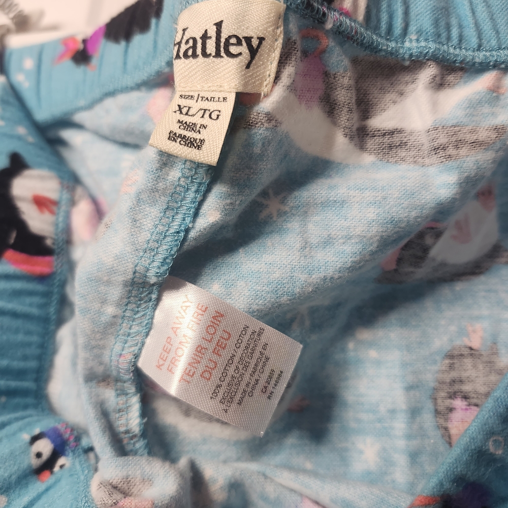 Penguin Print Womens Pajamas - Picture 8 of 8